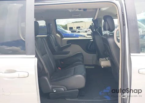 2014 Chrysler Town & Country Touring from USA, damaged, VIN 2C4RC1BG2ER326572